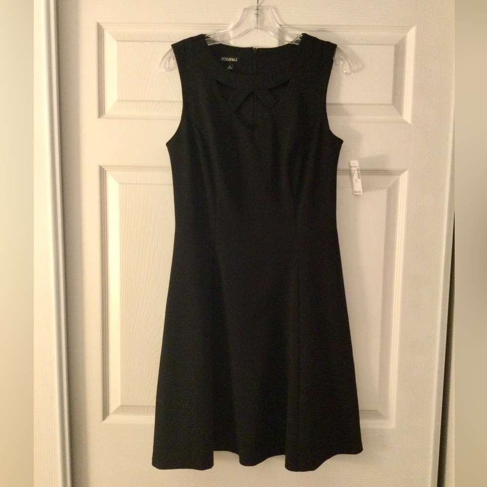 Black Sleeveless Dress